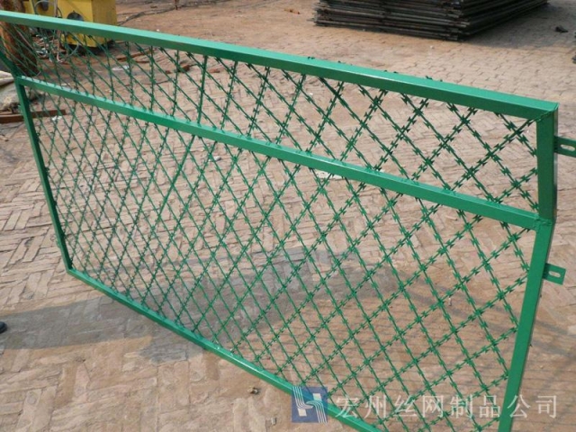 刀片刺網(wǎng)--05