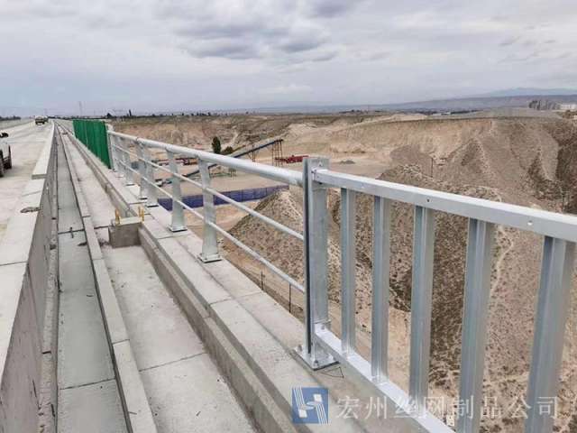 橋梁護(hù)欄--03